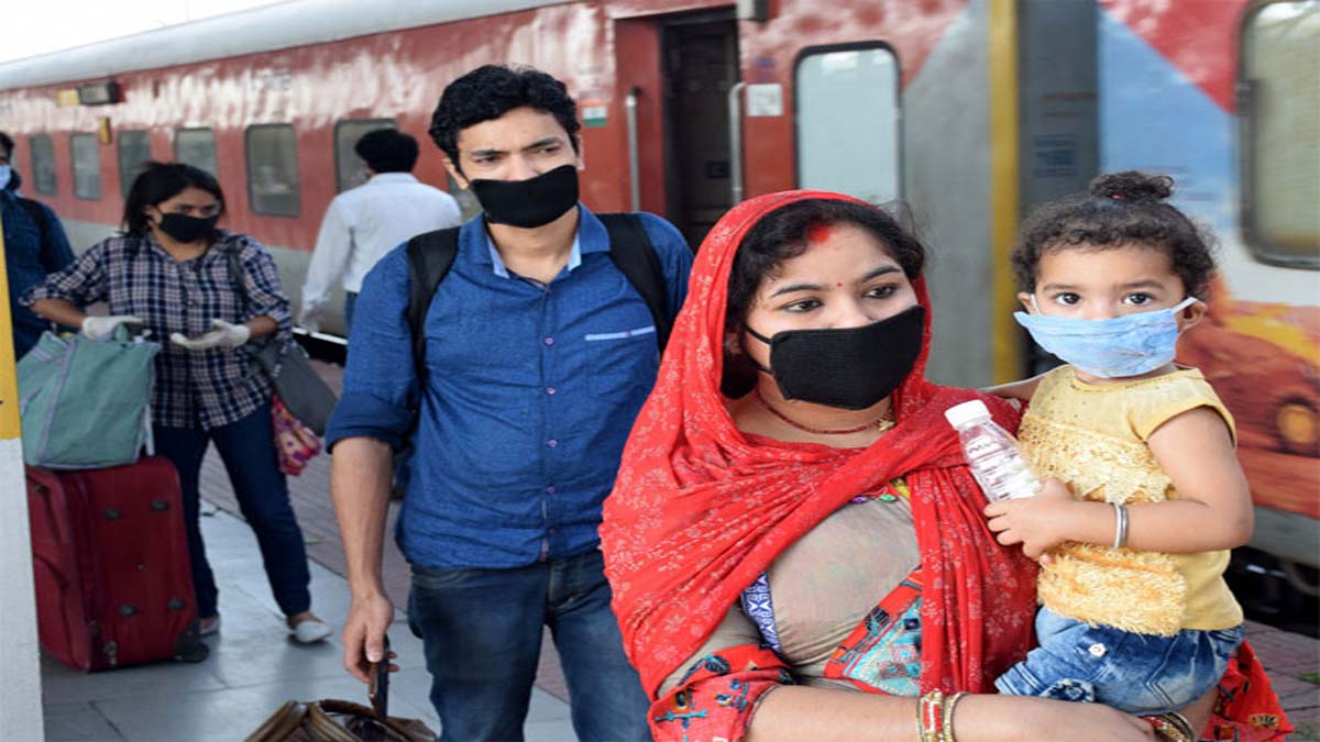 important news for train passengers irctc indian railways will run special trains for delhi and gujarat check train no route and time table