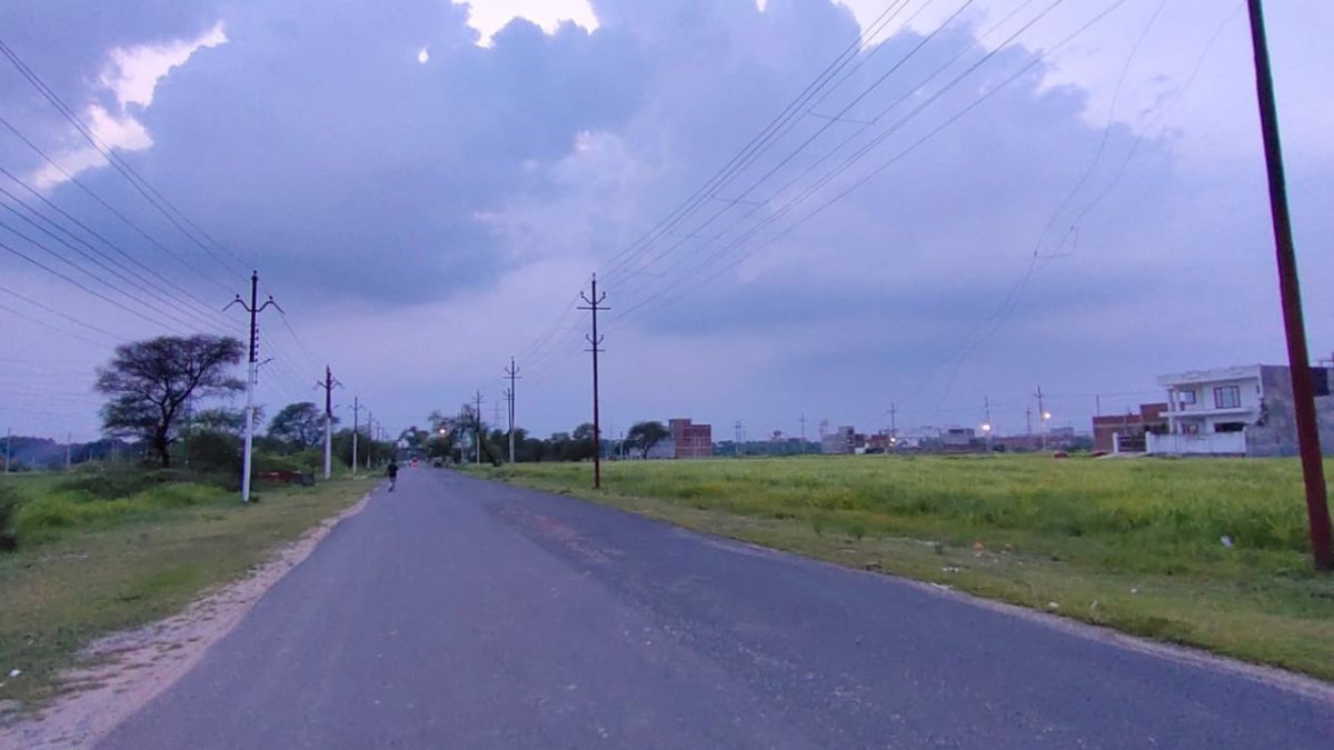 more than 70 residential plots that do not get registered will be cancelled firozabad news in hindi