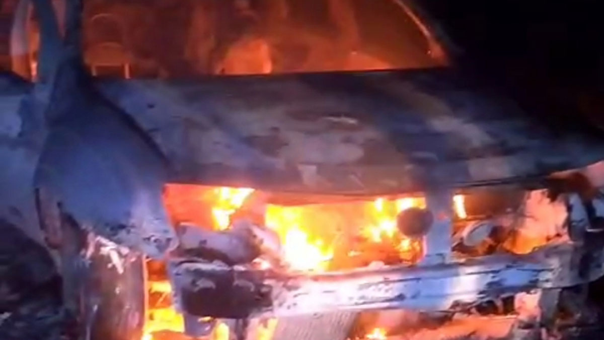 car caught fire in dehradun