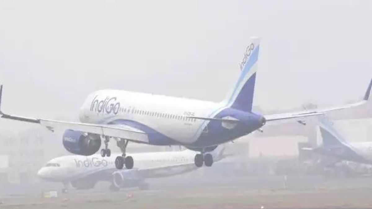 aircraft from kolkata to srinagar made an emergency landing at varanasi airport after reports of a fuel leak
