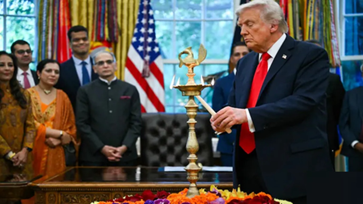 trump celebrates diwali at the white house calls pm modi a good friend