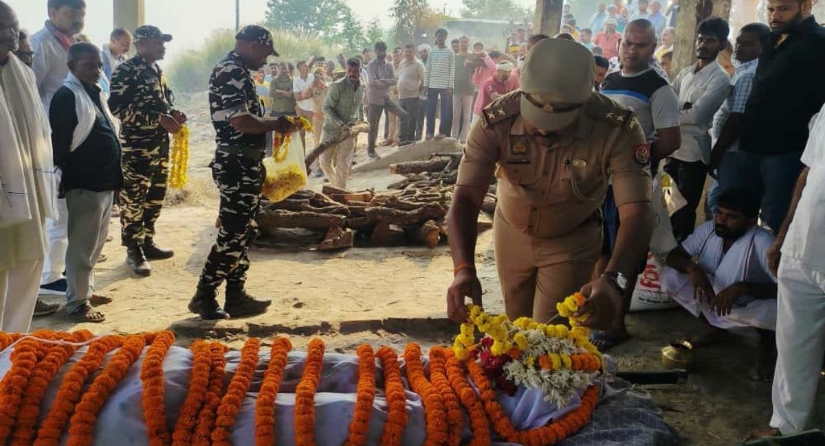 ssb jawan body arrives in gorakhpur mourned by villagers
