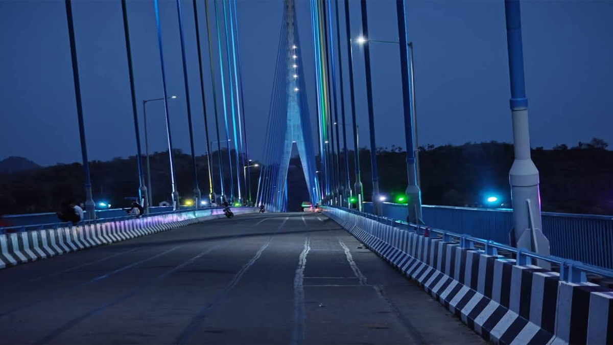 basohli atal setu colored lights stolen despite police security