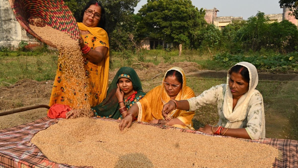 chhath puja preparations in full swing women prepare for fast