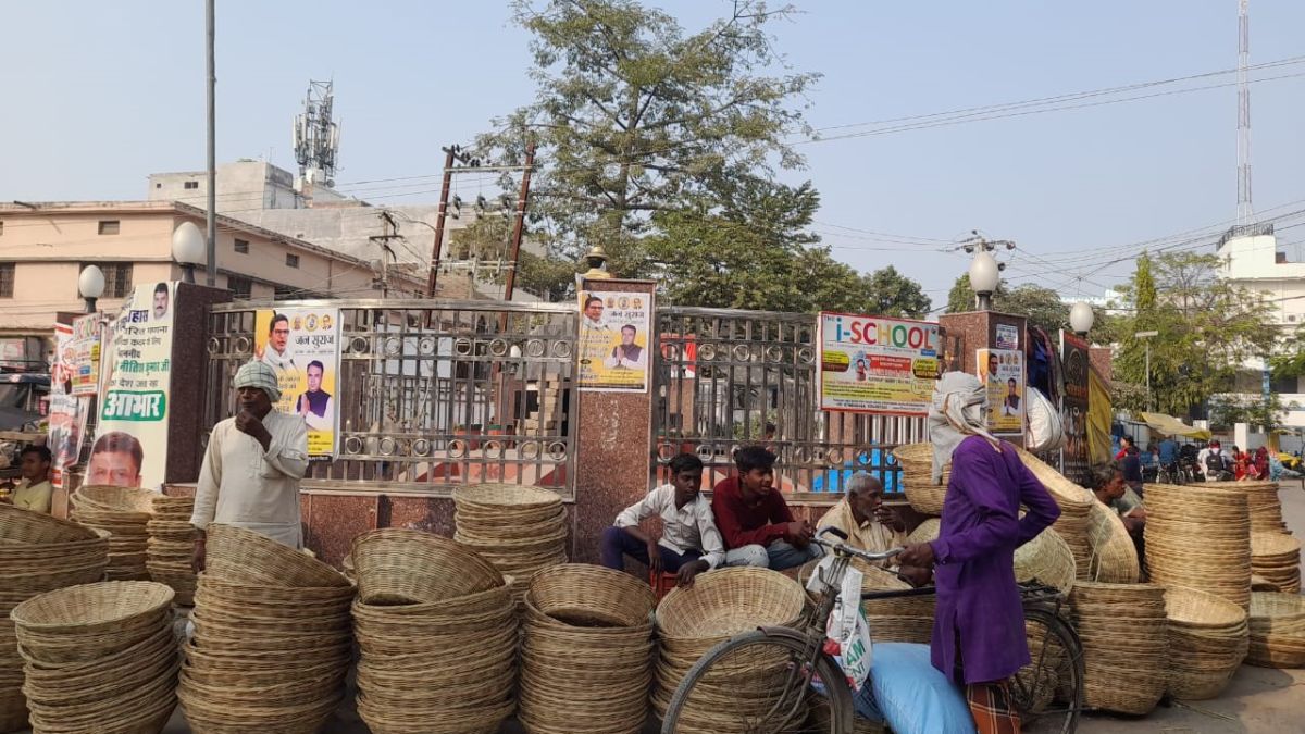 chhath puja 2025 rising prices disrupt budgets shopping affected