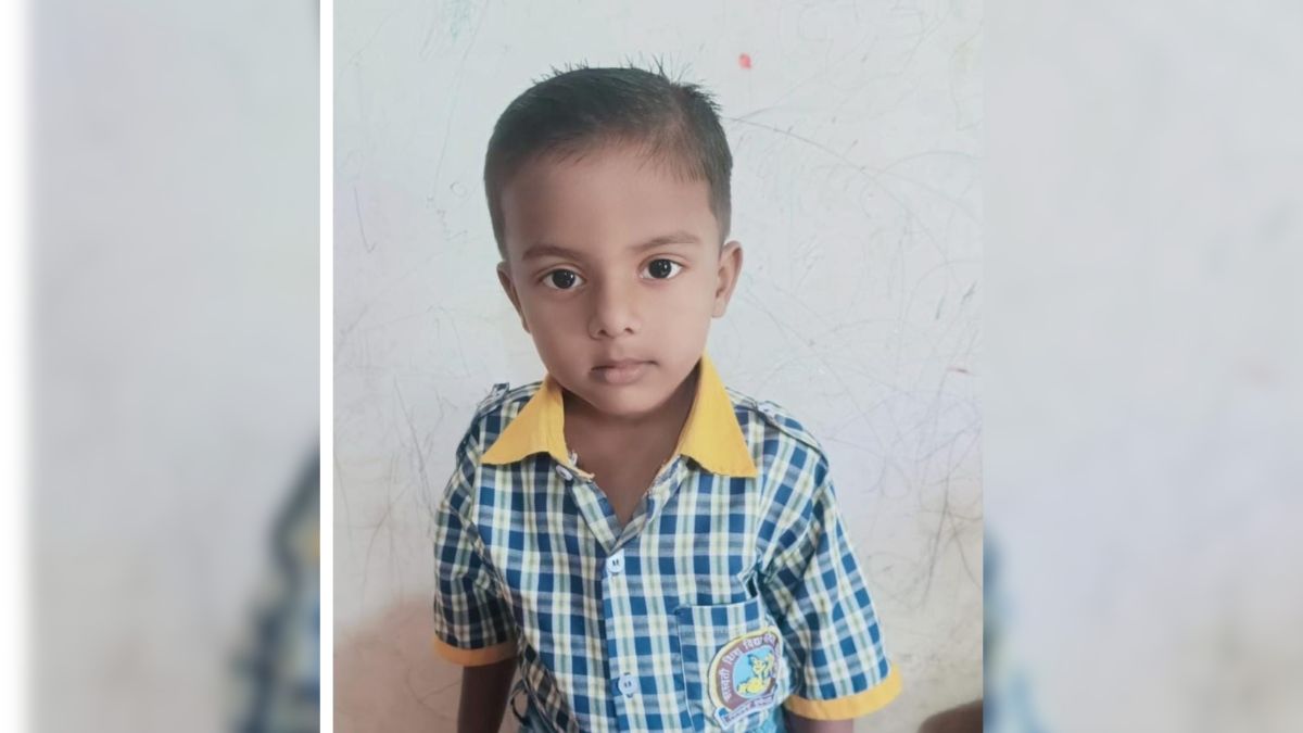 child found dead in car bonnet in hazaribagh