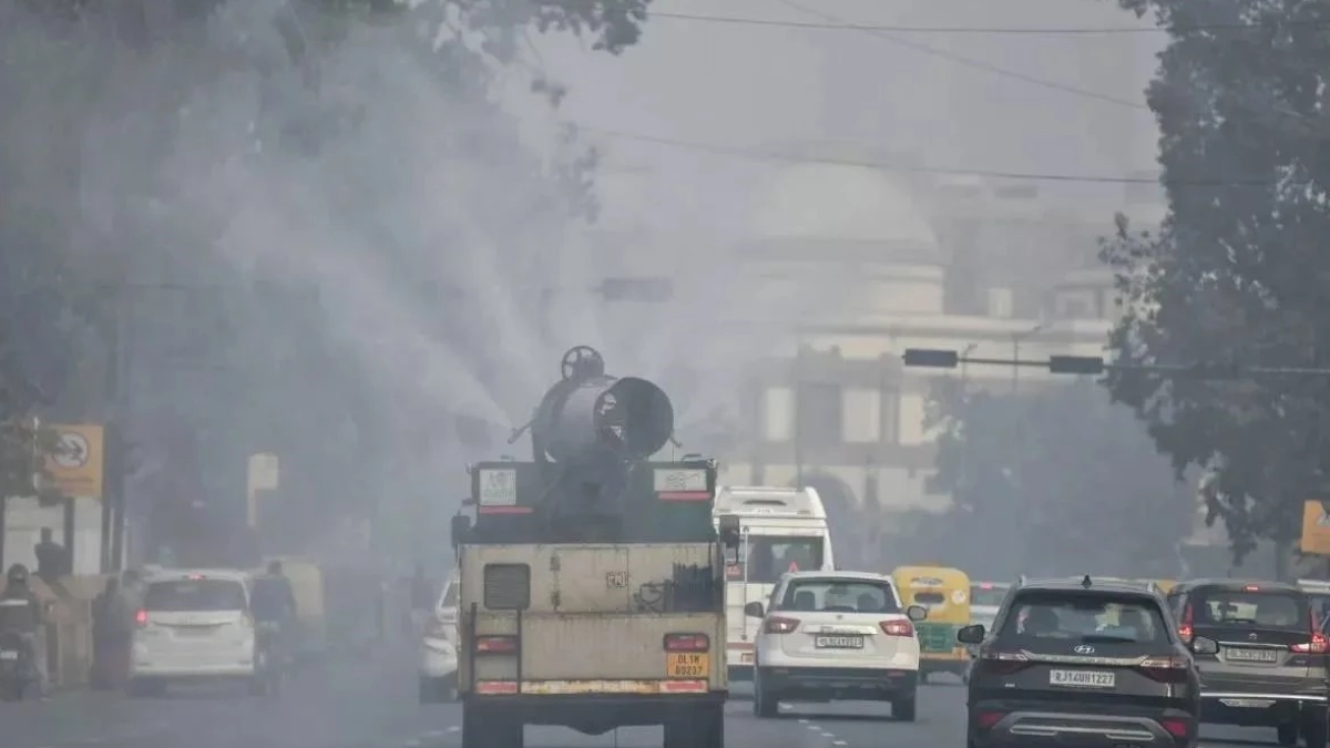 delhi pollution control government deploys 2000 teams