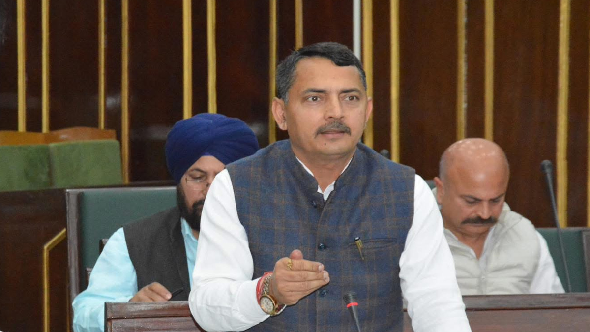 bjp mla pathania will vote based on ideology no horse trading