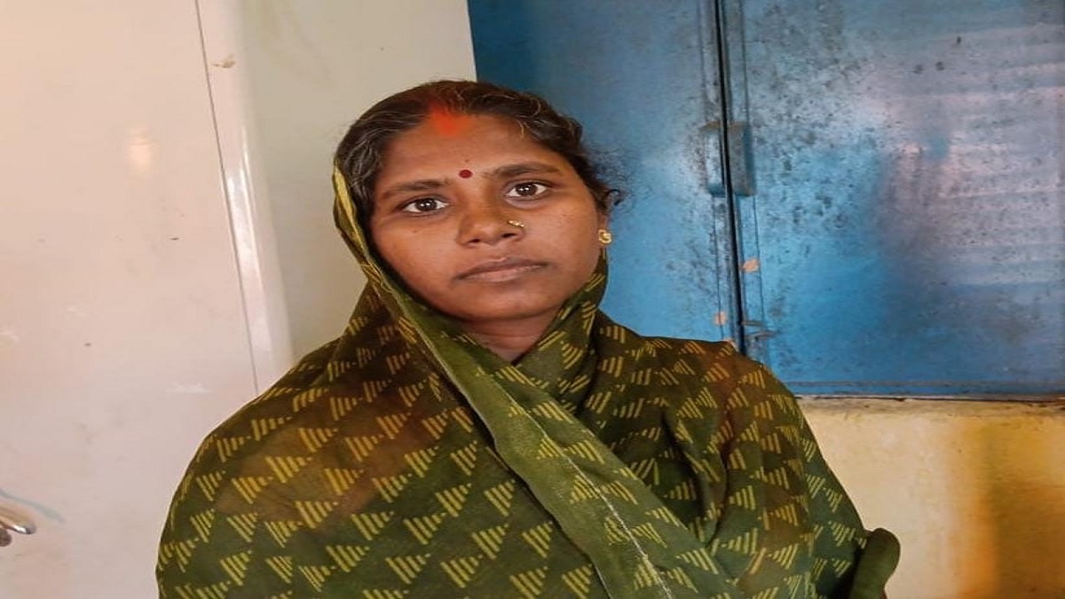 inspirational story lohardaga woman achieves selfreliance through computer skills