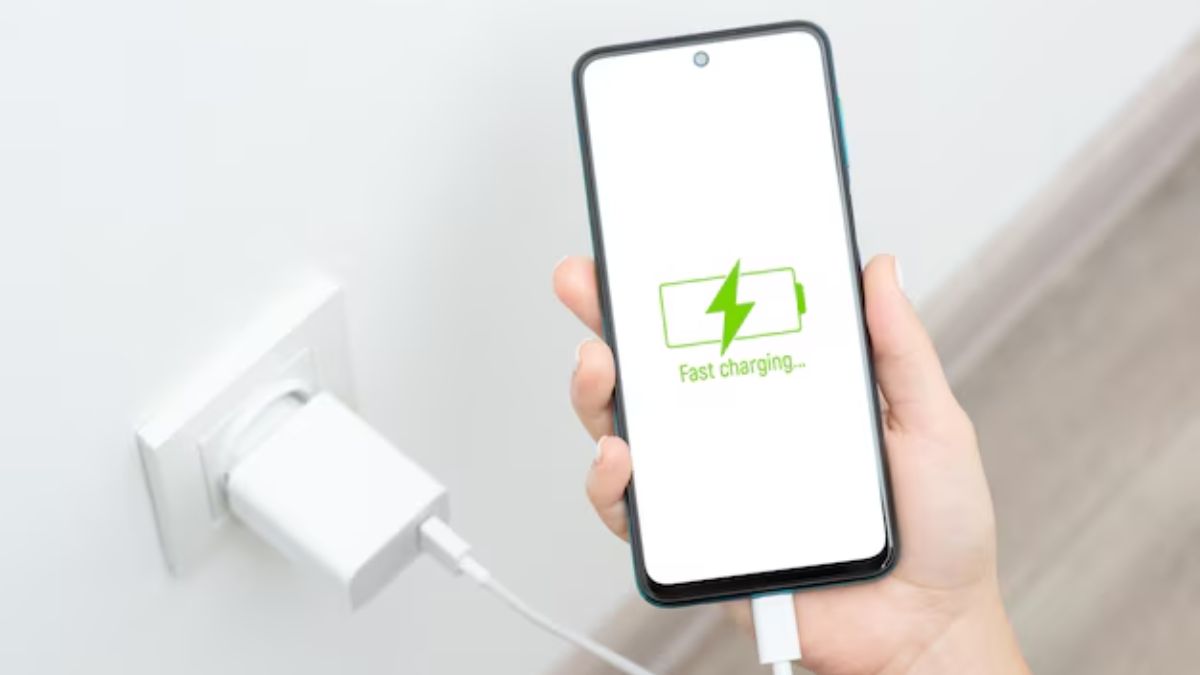 does fast charging damage smartphone battery life and how to protect battery health