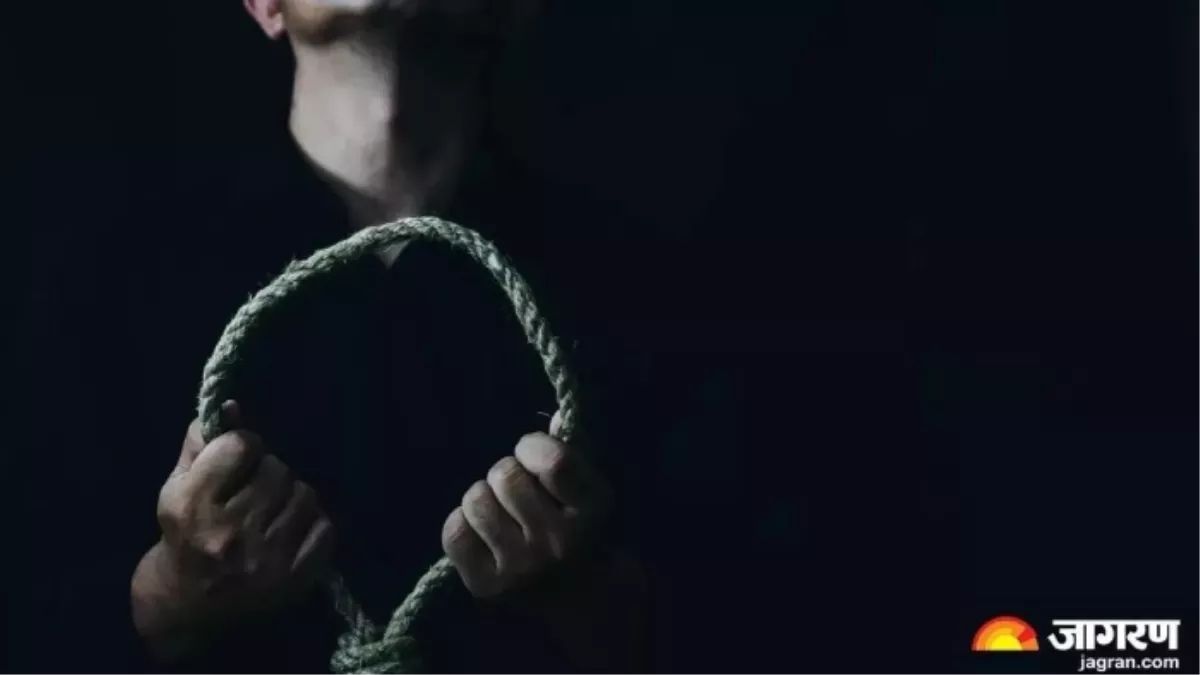 suicide in patna hotel munger man ends life amidst crores in debt