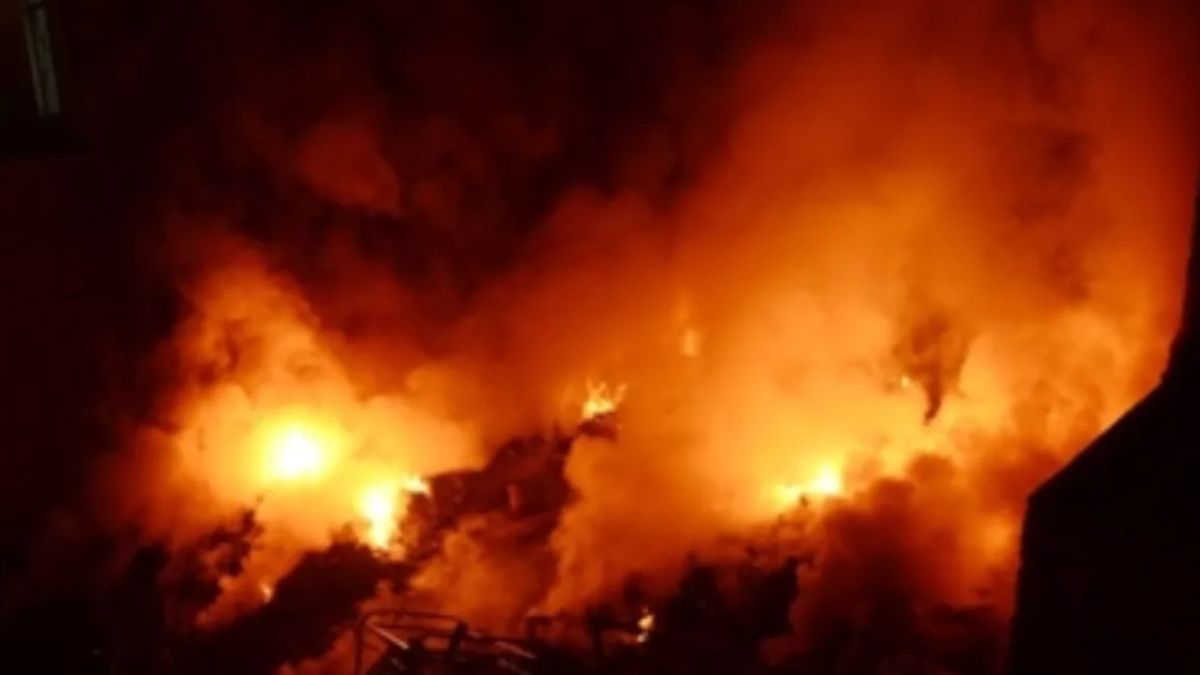 kolkata printing press fire major blaze engulfs amherst street area