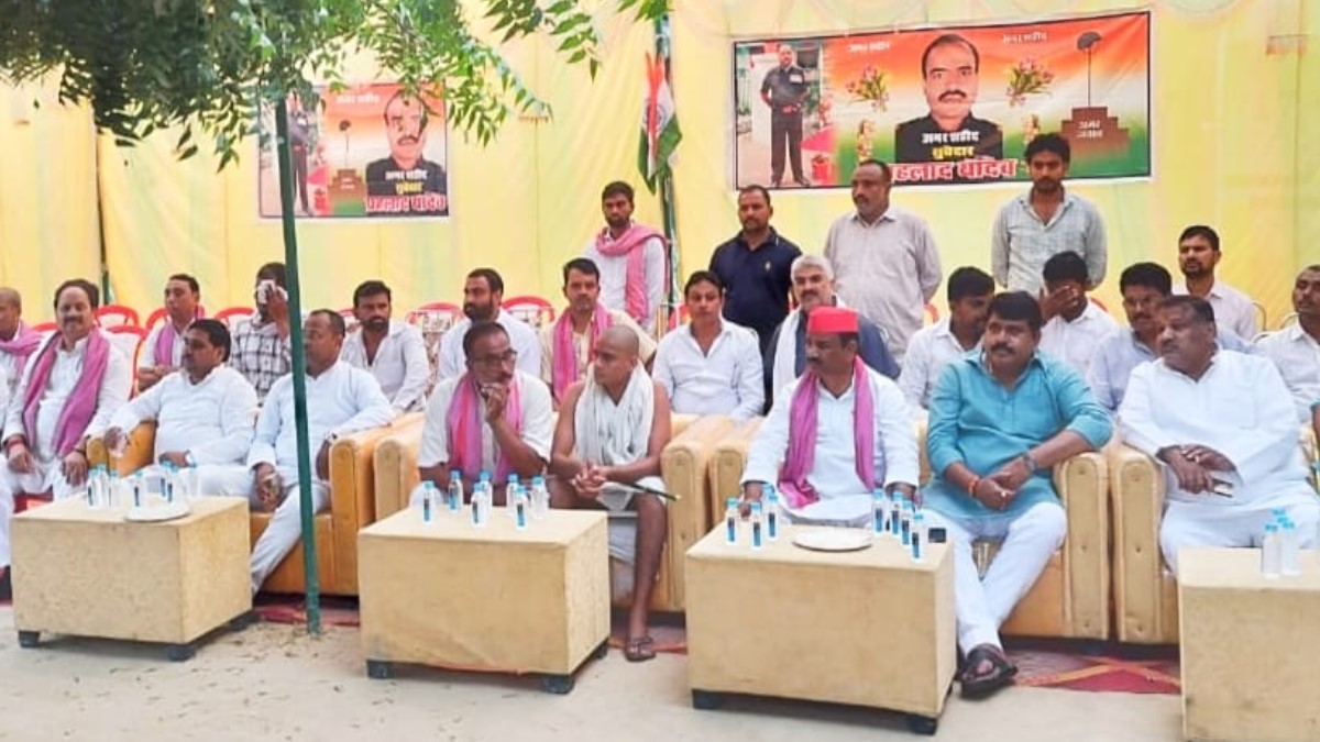 sp state president shyam lal pal welcomed in varanasi