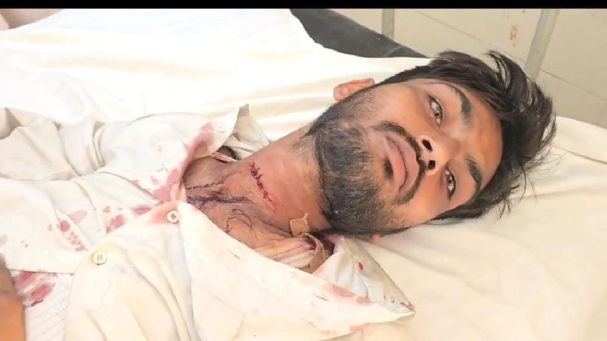 pratapgarh youth slits throat in police station manikpur officer suspended