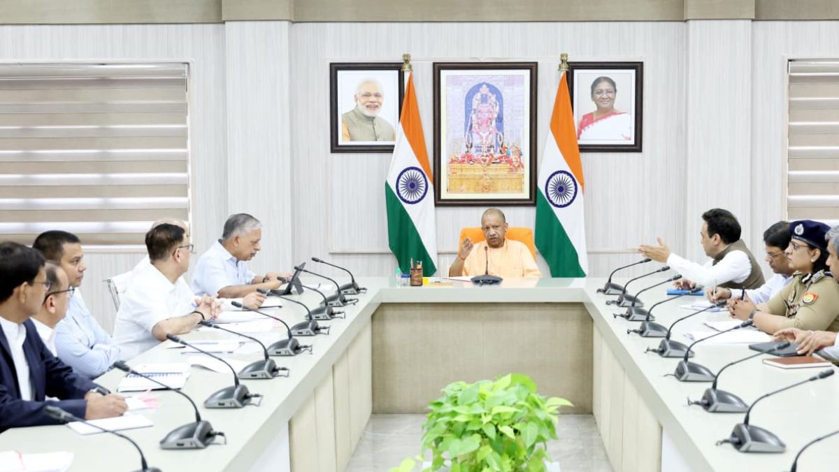 due to the visionary initiative of cm yogi crores of rupees of investment are in the pipeline and will soon be implemented
