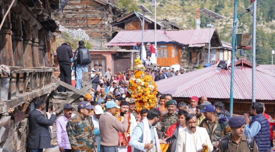 mukhwa welcomes maa ganga doli winter pilgrimage begins