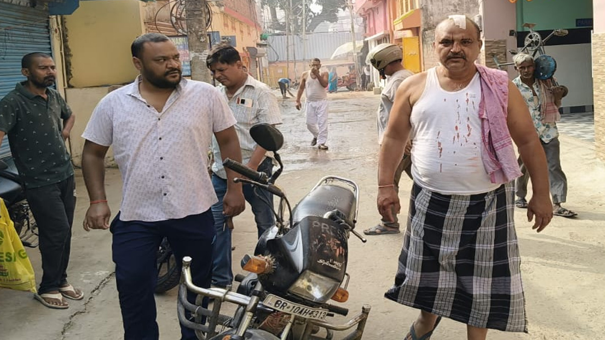 bihar breaking news bjp leader vivekanand prasad shot by notorious criminal in bhagalpur today