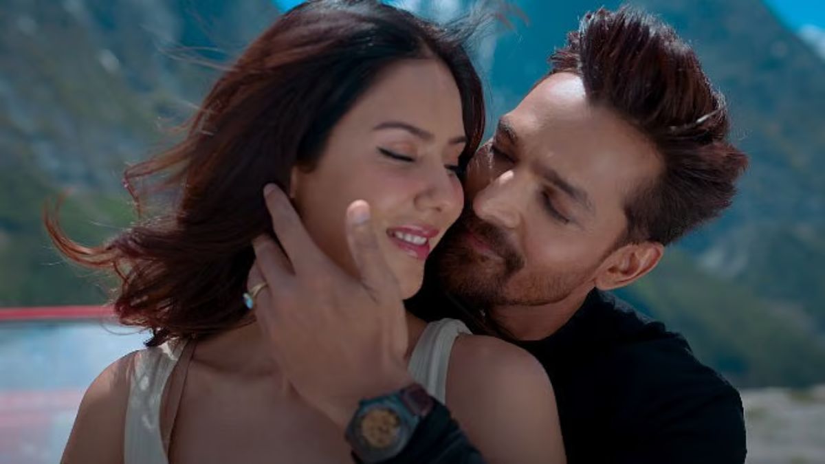 ek deewane ki deewaniyat harshvardhan rane film collects 27 crore on day four