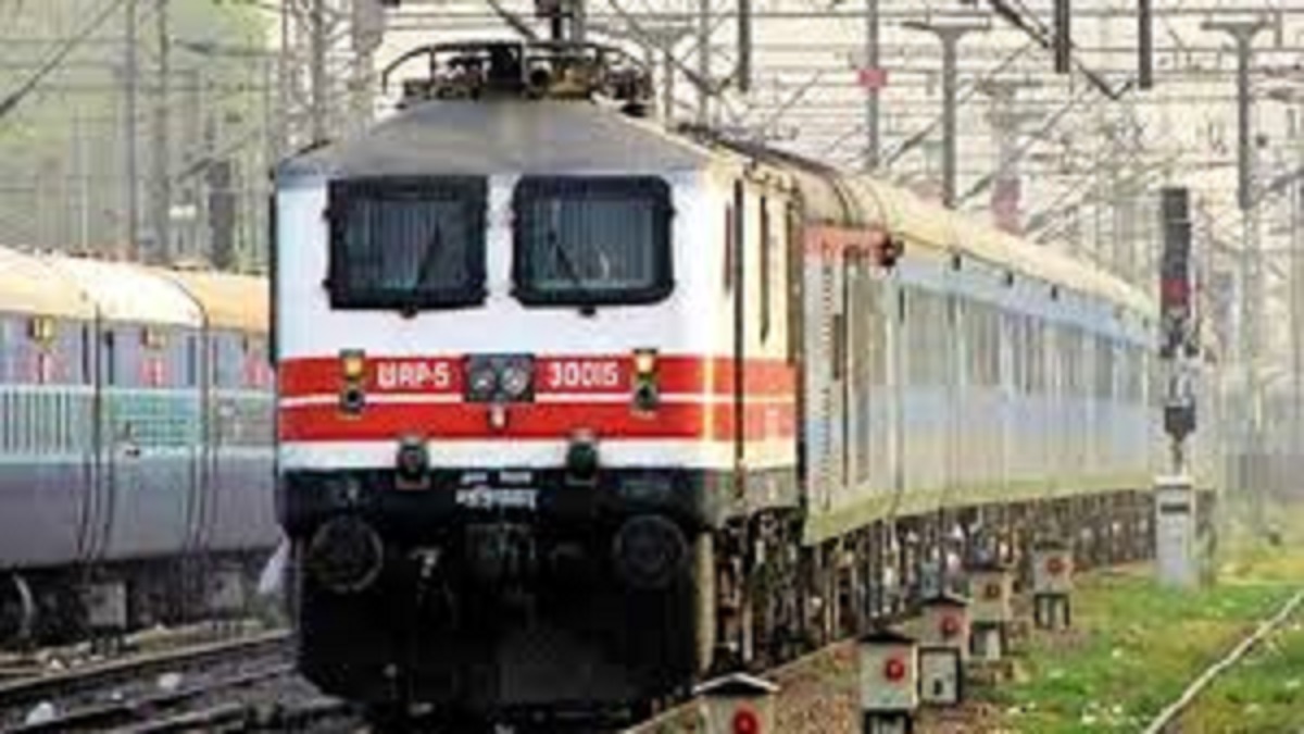 high speed train trials will on delhi howrah route from aligarh to prayagraj