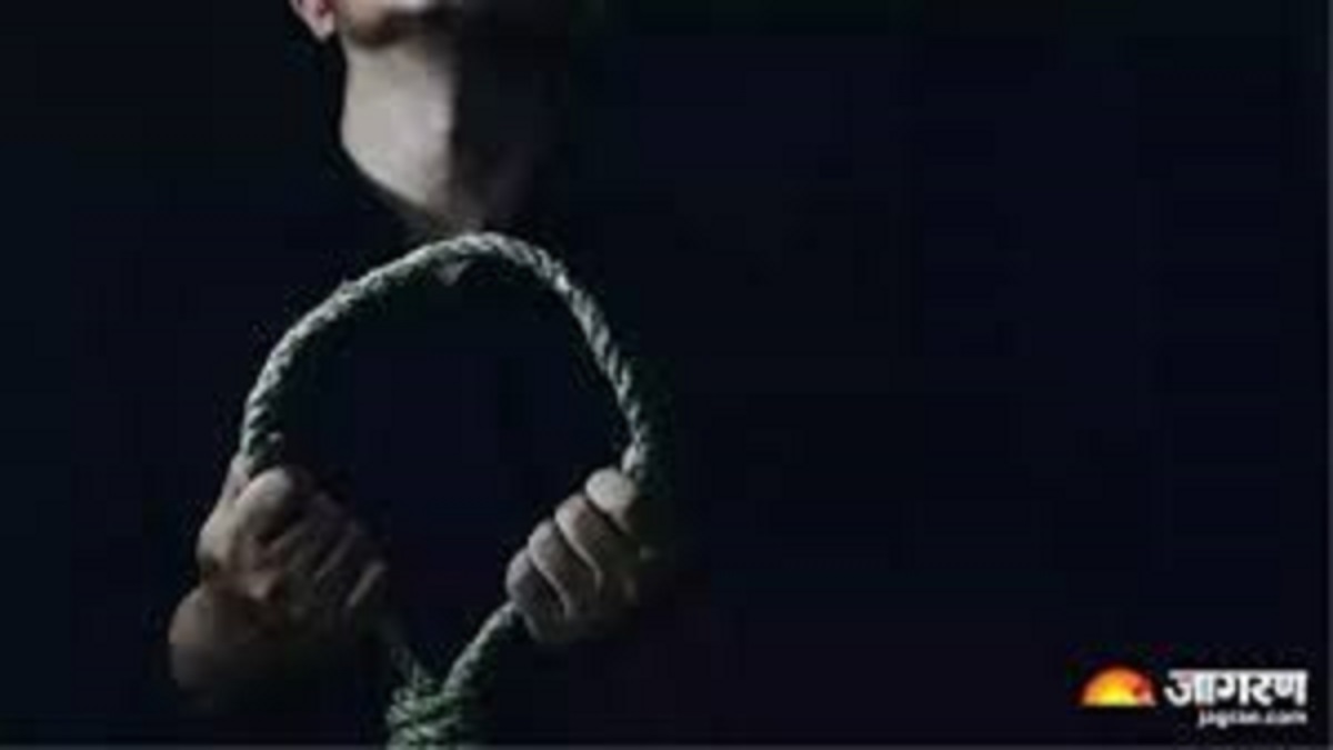 suicide in pratapgarh young lady ends life after lover refuses marriage