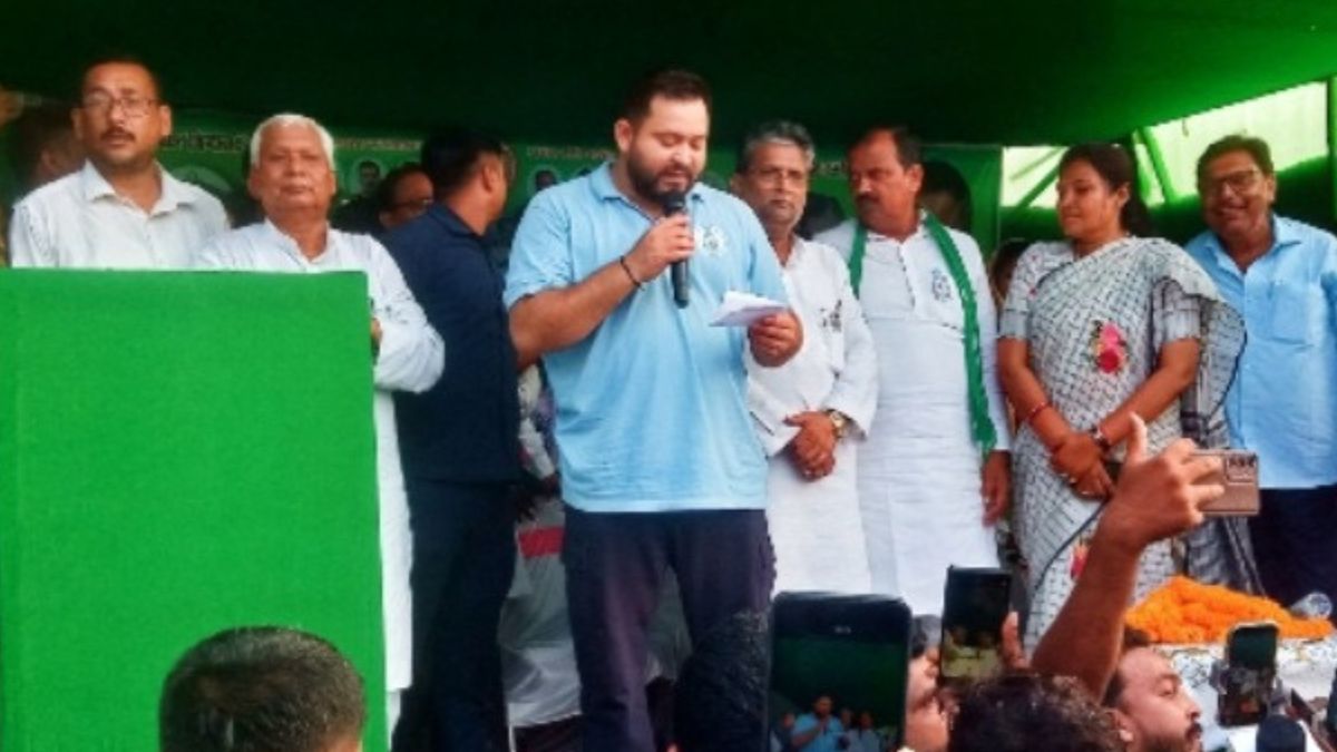 tejashwi yadav promises that grand alliance government will eliminate unemployment from bihar