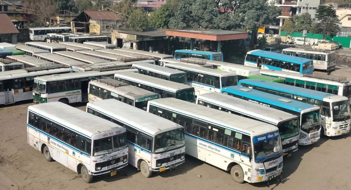 delhi pollution impact uttarakhand borders check buses