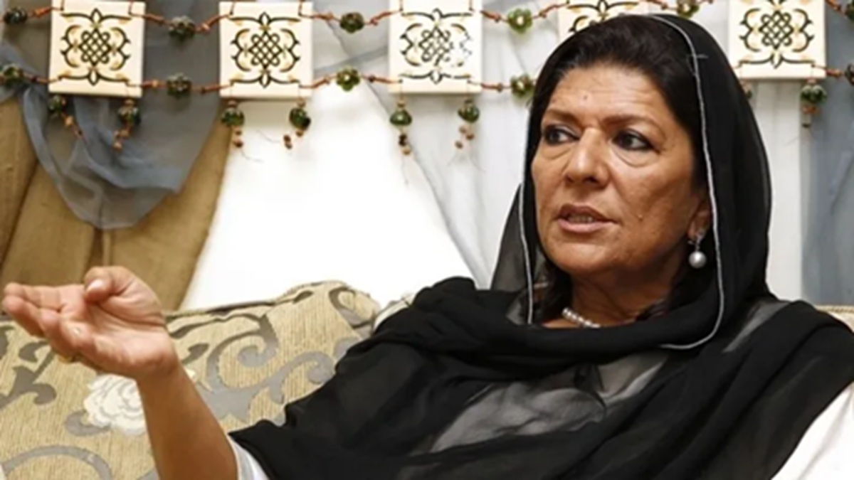 pakistani court orders blocking of passport of imran khan sister
