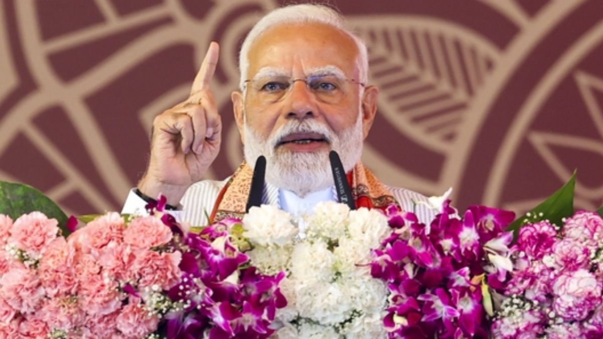 pm modi to visit kurukshetra on guru tegh bahadur 350th martyrdom day inaugurate and lay foundation stone for several major projects