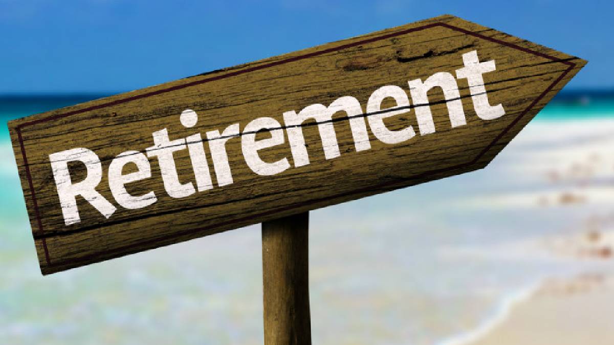 government employee receives pay hike month following his retirement receive pension benefits but will not be eligible for gratuity