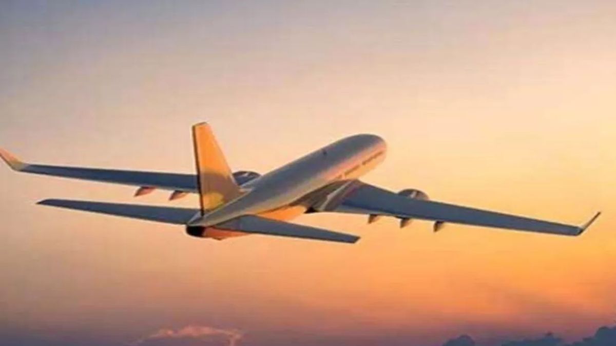 former mla nizamuddin denied boarding a flight for having only one name airline fined