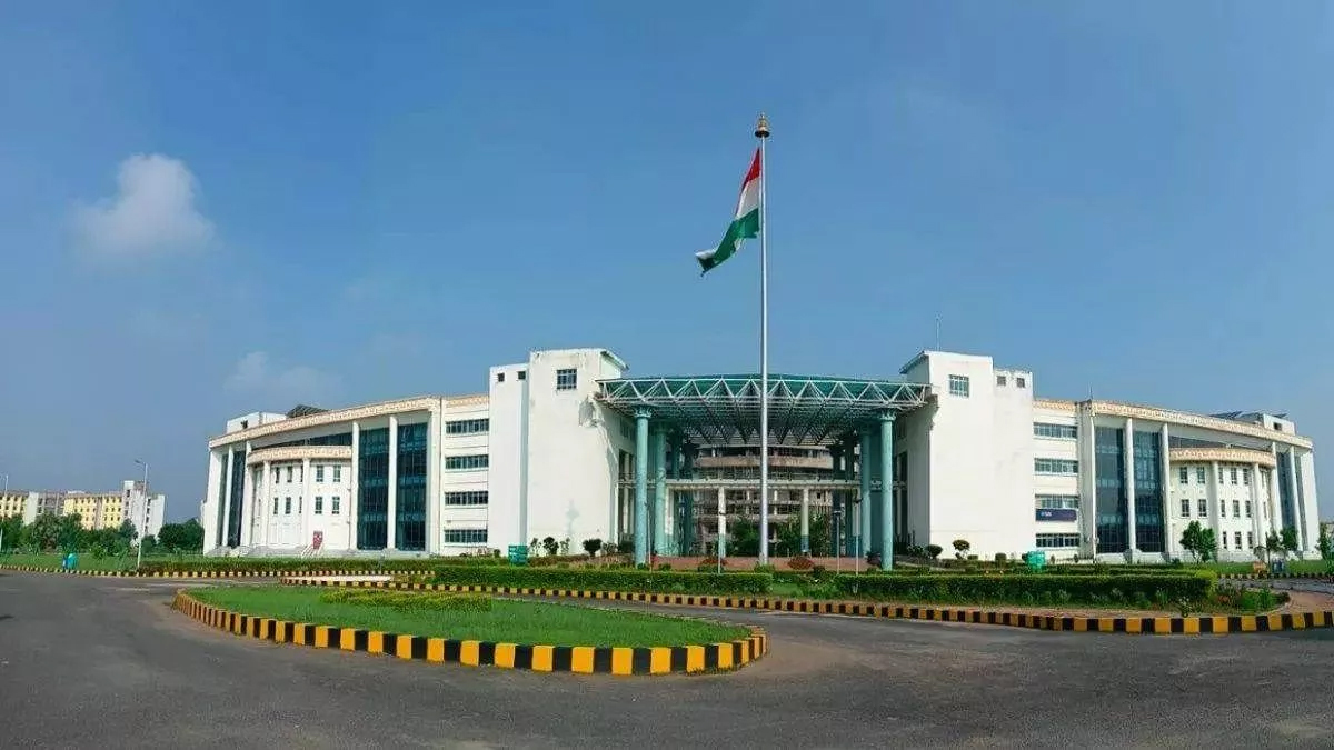 indias first nanostructured thermal interface hub launched by iit patna