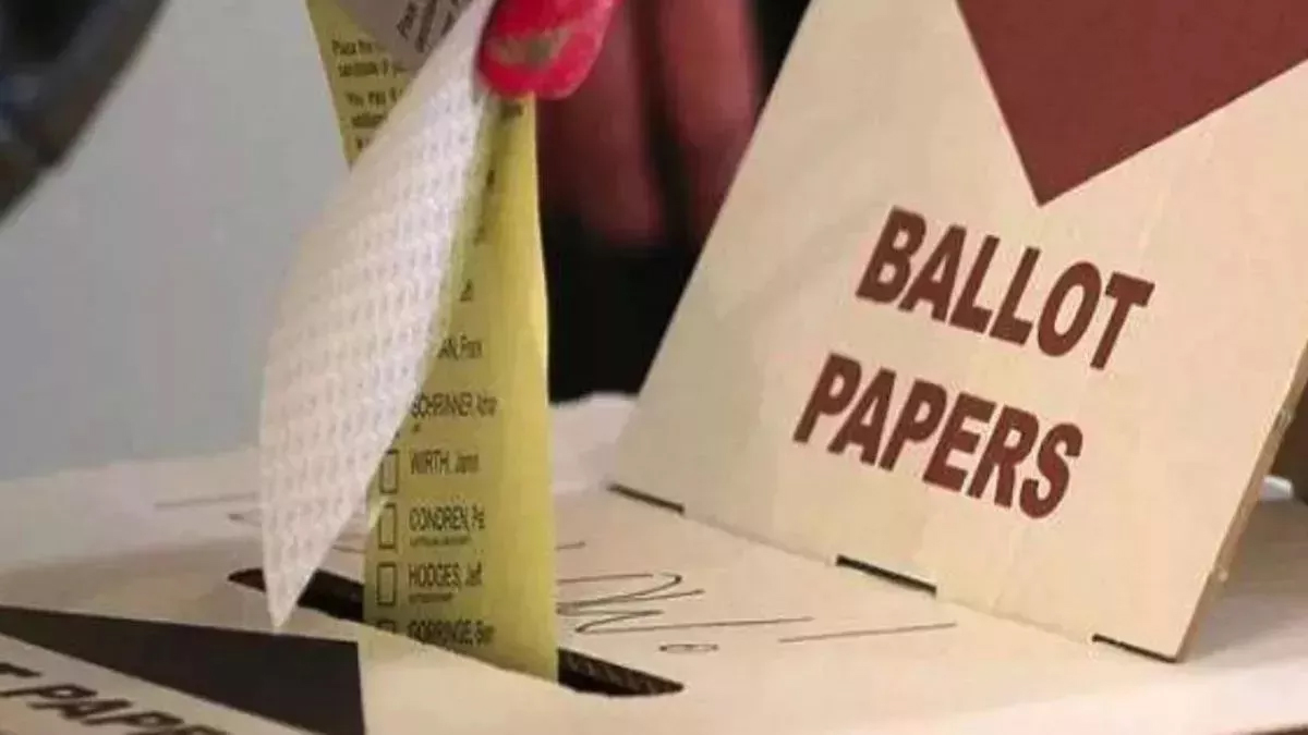 bihar elections 2025 7 lakh disabled senior citizens to vote from home