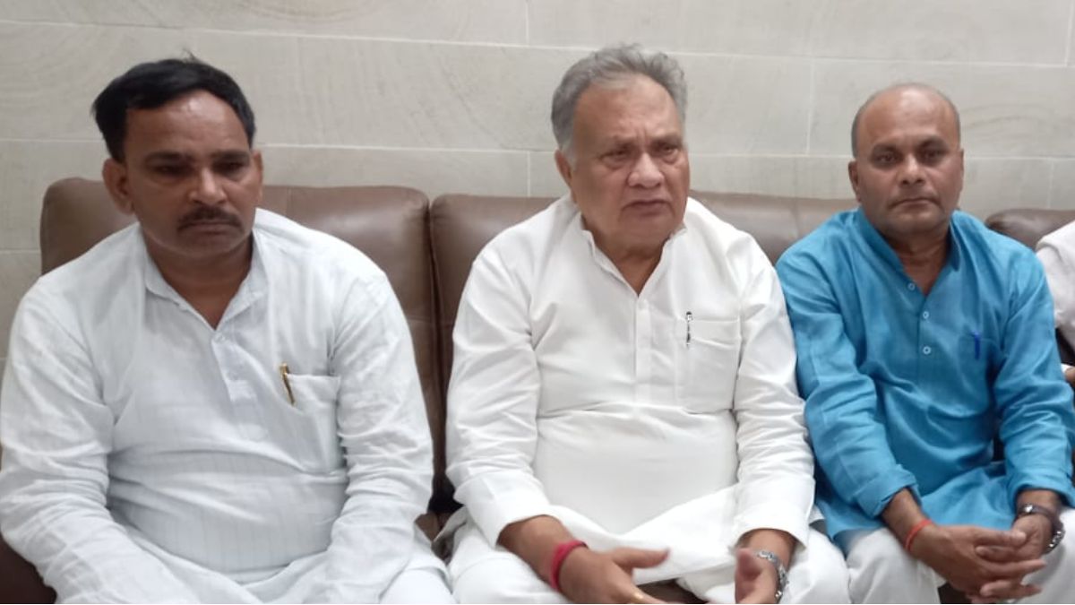 up news rld rally in basti on 30th oct party general secretary trilok tyagi saw preparations