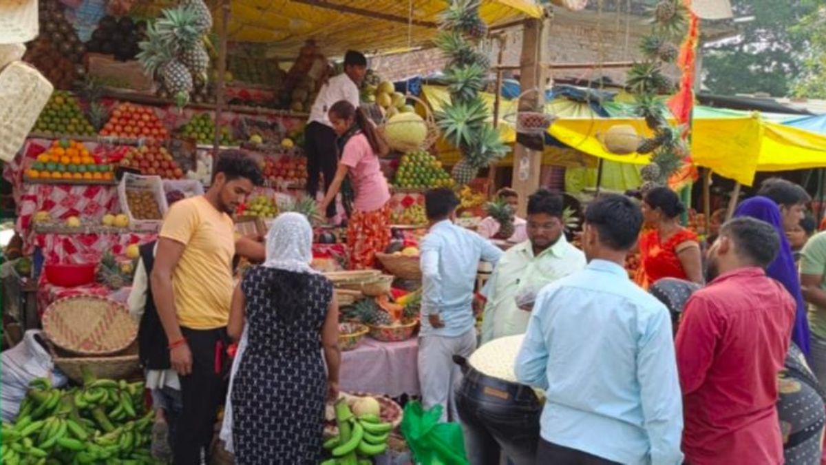 chhath puja 2025 security in ambedkar nagar ghats illuminated