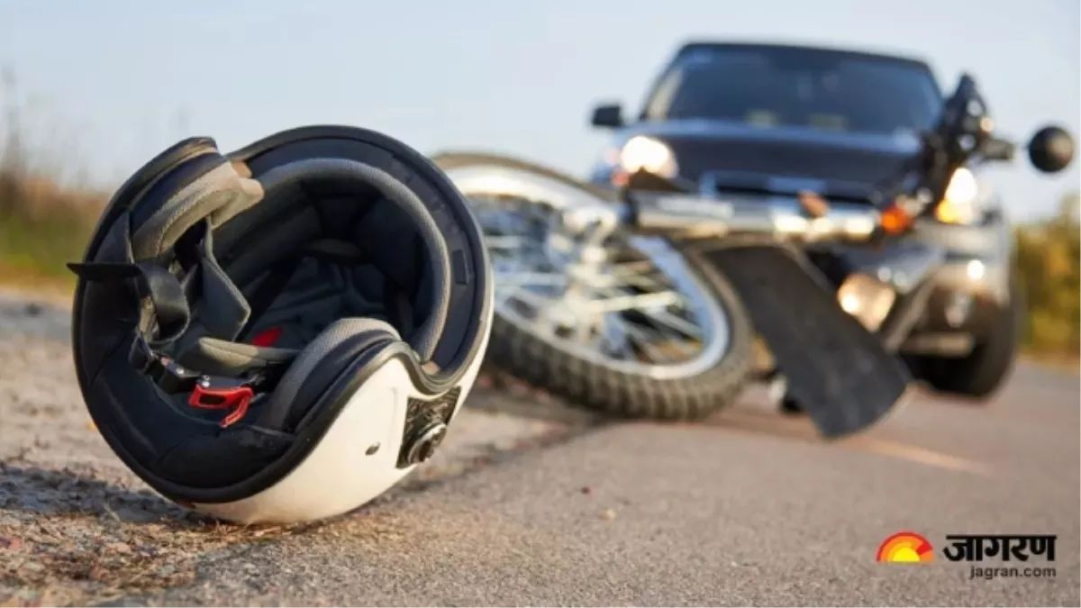 hardoi road accident two killed four injured in bike collision
