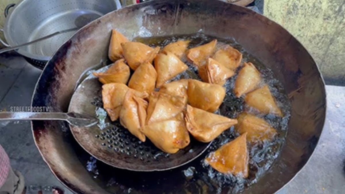nhrc takes cognizance of complaints of reuse of edible oil