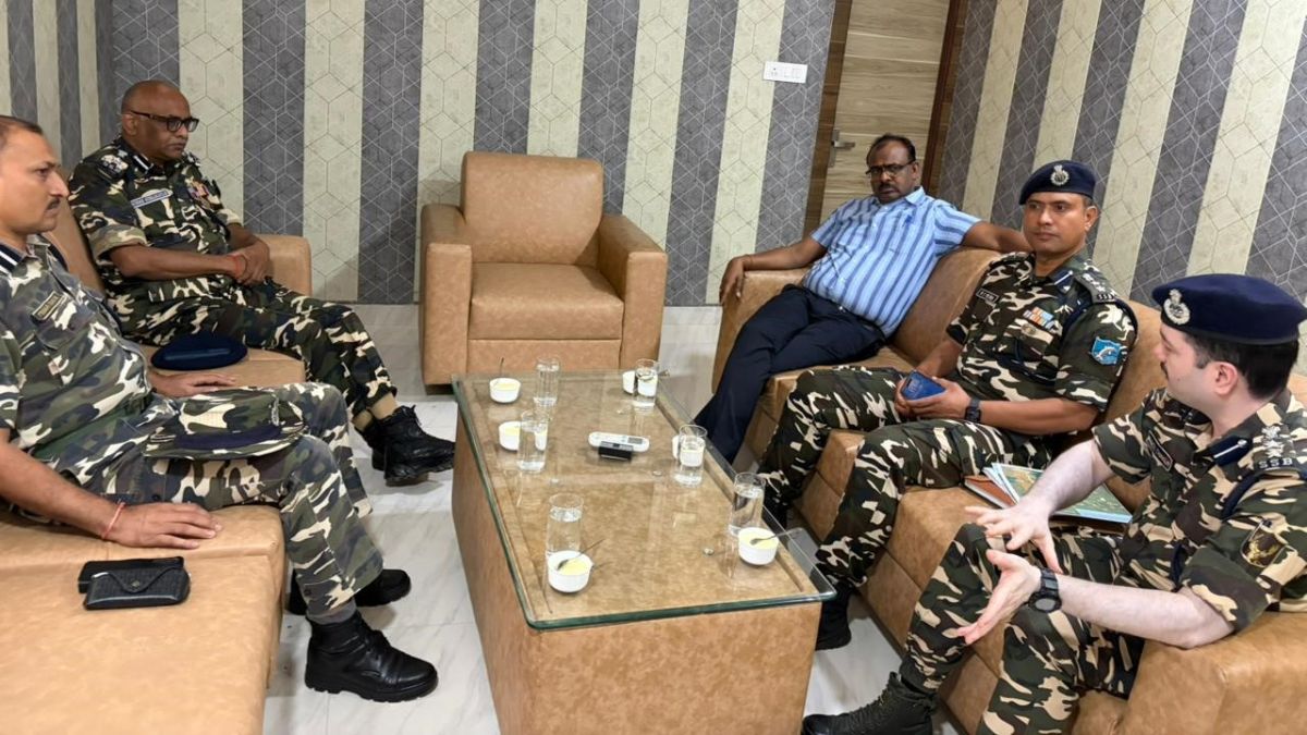 bihar elections 2025 increased vigilance in border areas