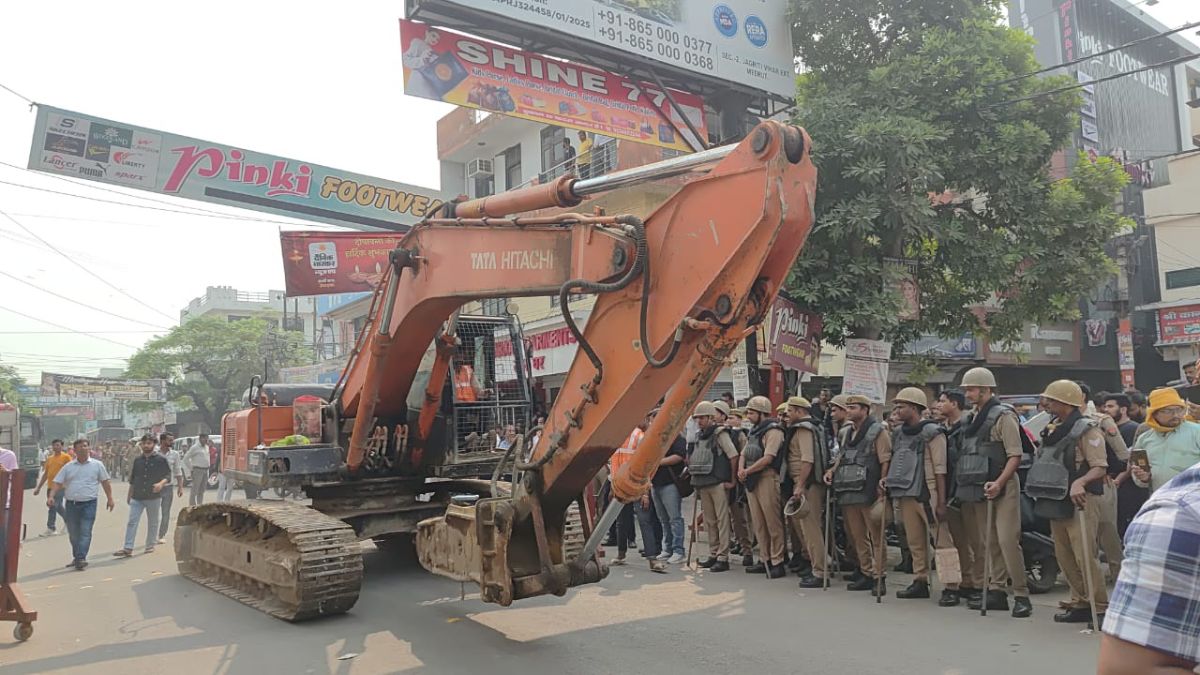 meerut central market illegal complex demolition begins today