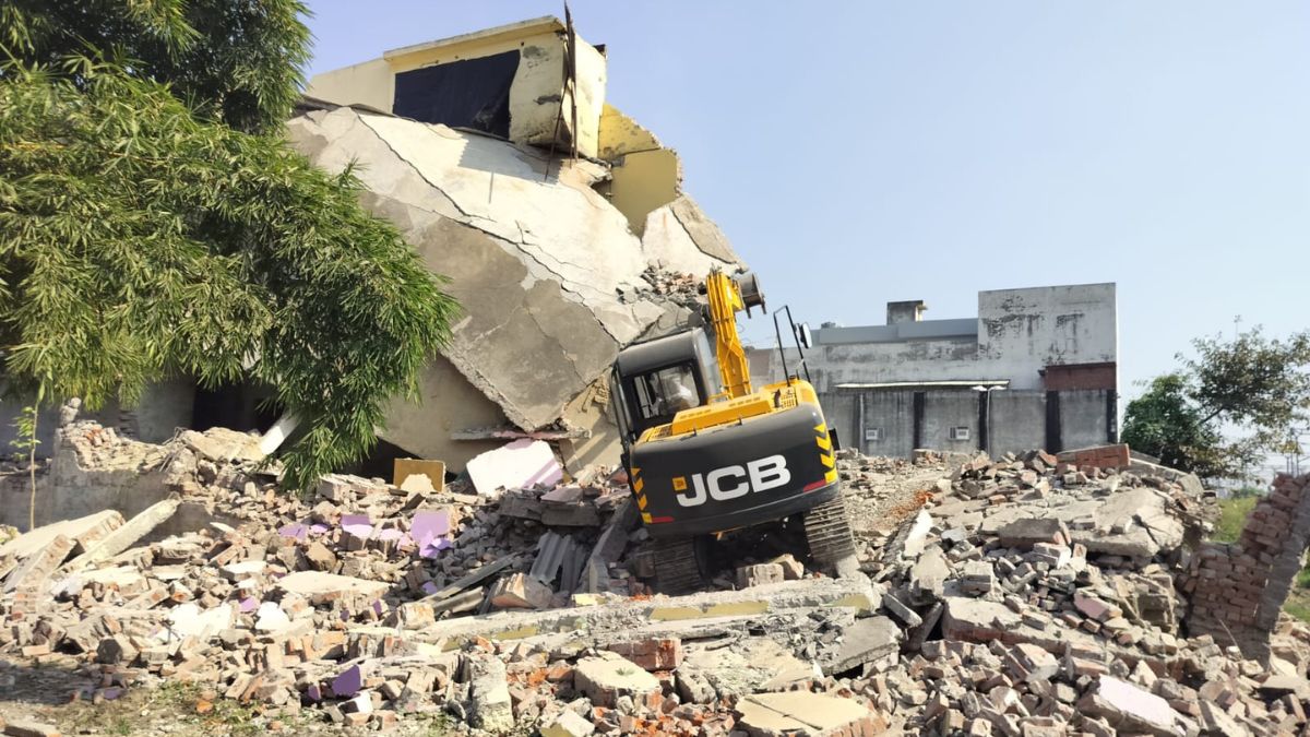 rampur demolition illegal constructions on park land razed