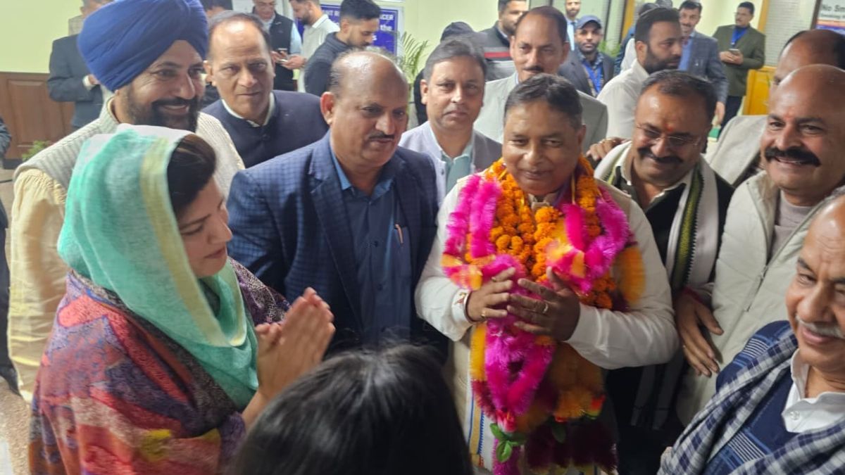bjp send second elected leader from jammu kashmir rajya sabha with chants of modi modi rising outside secretariat