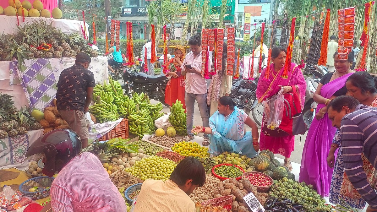 chhath puja 2025 puja shubh muhurat and significance narrated by prayagraj astrologers