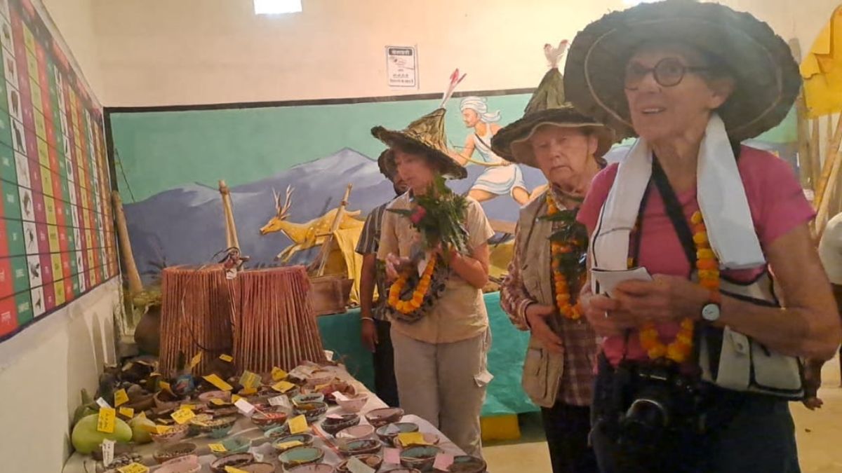 deoghar museum jharkhands kohlan identity attracts foreign tourists