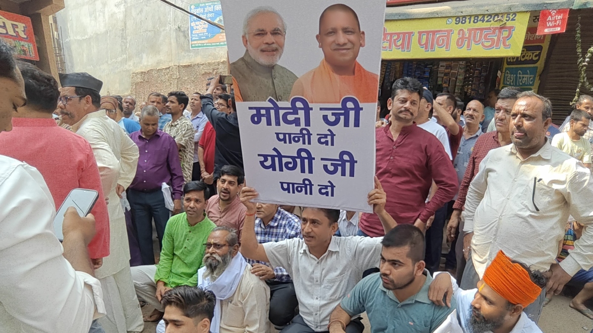 khoda residents protest over ganga water demand rally blocked