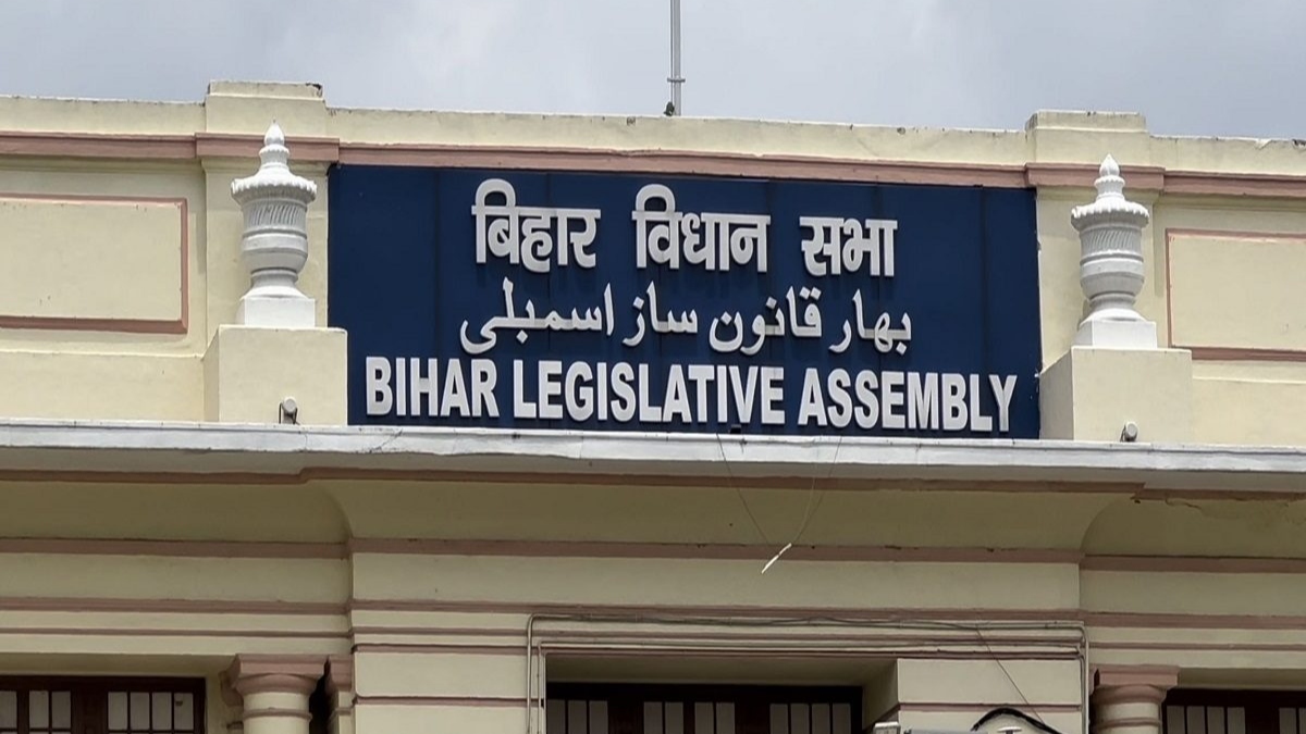 political sacrifice pandit punyanand jha story in bihar politics