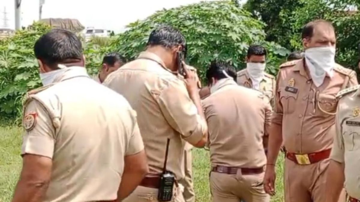 hapur police invoke gangster act against six criminals