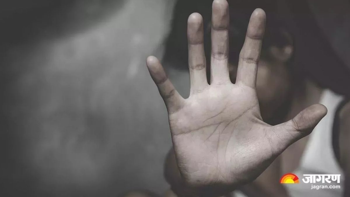 palwal news minor molested family attacked for protesting
