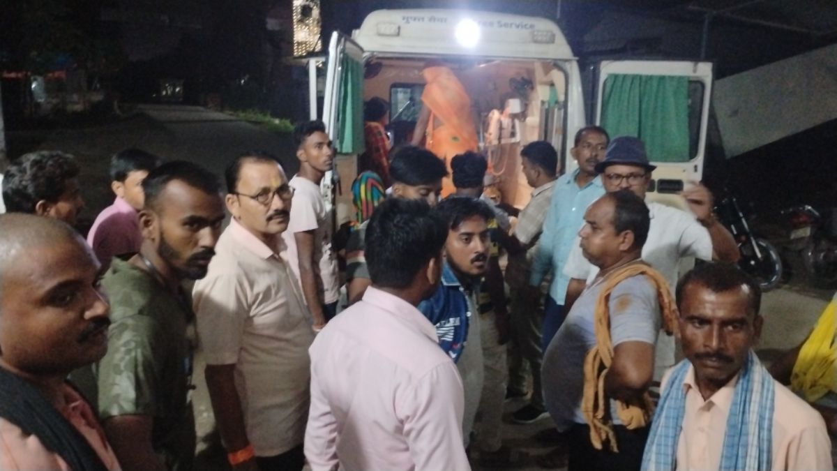 chapra fire gas cylinder explosion injures 5 during kharna