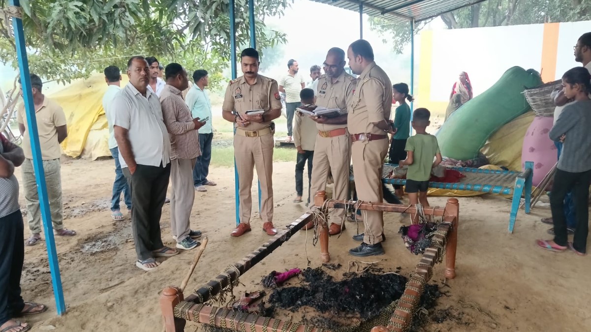 jaunpur youth set ablaze with petrol while sleeping critical condition