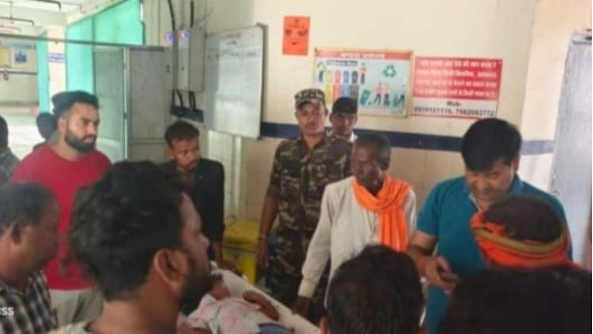 tragic accident uncontrolled truck kills father in law and son in law in garhwa
