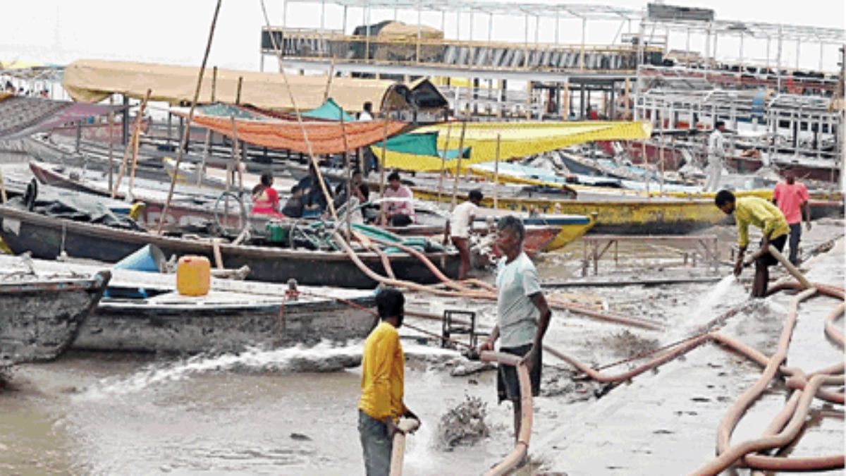 ganga silt removal restoring kashis crescent shape identity